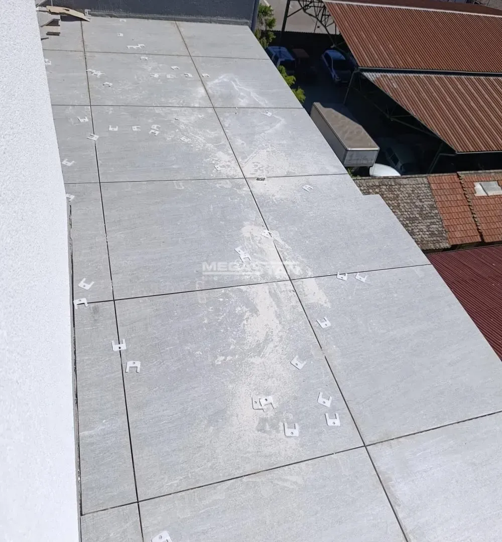 Sale, three bedroom apartment, 77m², Tesla, Pančevo