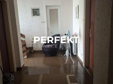 Prodaja, kuća, 273m², Pančevo, Srbija - image 7