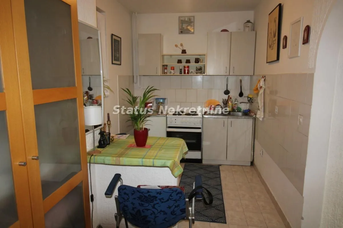 Rent, one bedroom apartment, 38m², Bulevar Oslobodjenja, Novi Sad Sve Podlokacije