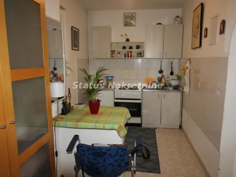 Izdavanje, jednosoban stan, 38m², Bulevar Oslobodjenja, Novi Sad Sve Podlokacije - image 2