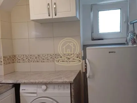 Izdavanje, dvosoban stan, 41m², Čubura, Beograd - image 12