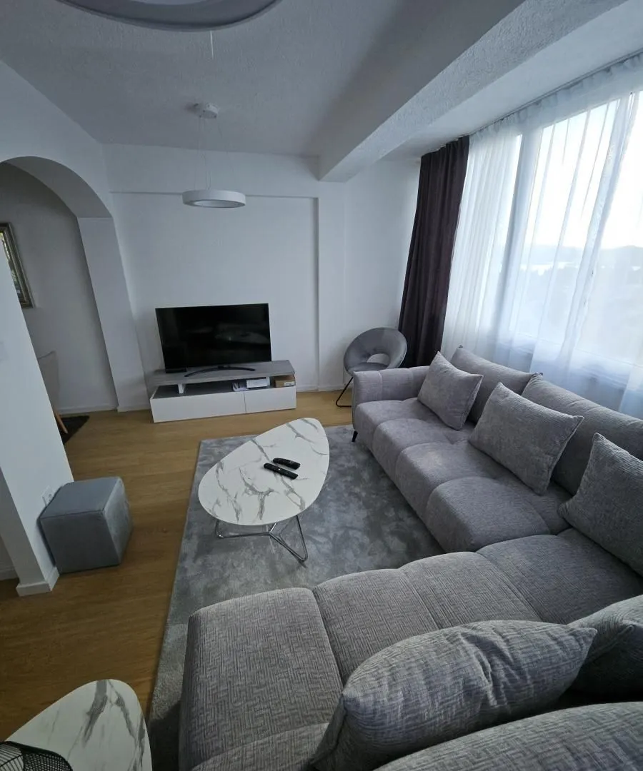 Rent, one bedroom apartment, 56m², Kalimanj, Tivat