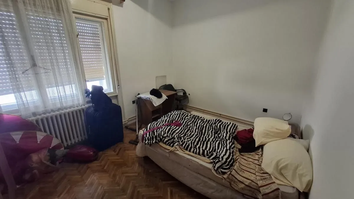 Izdavanje, dvosoban stan, 66m², Centar, Novi Sad