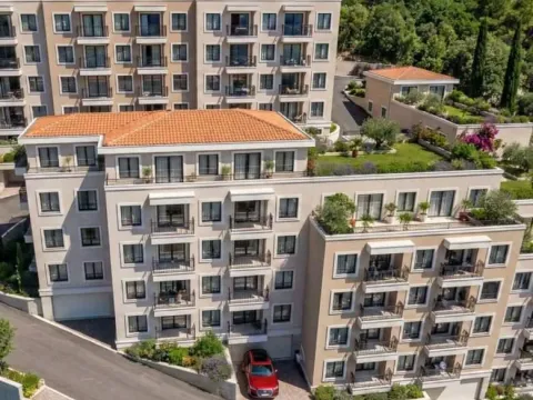 Sale, one bedroom apartment, 46m², Centar, Budva - image 8