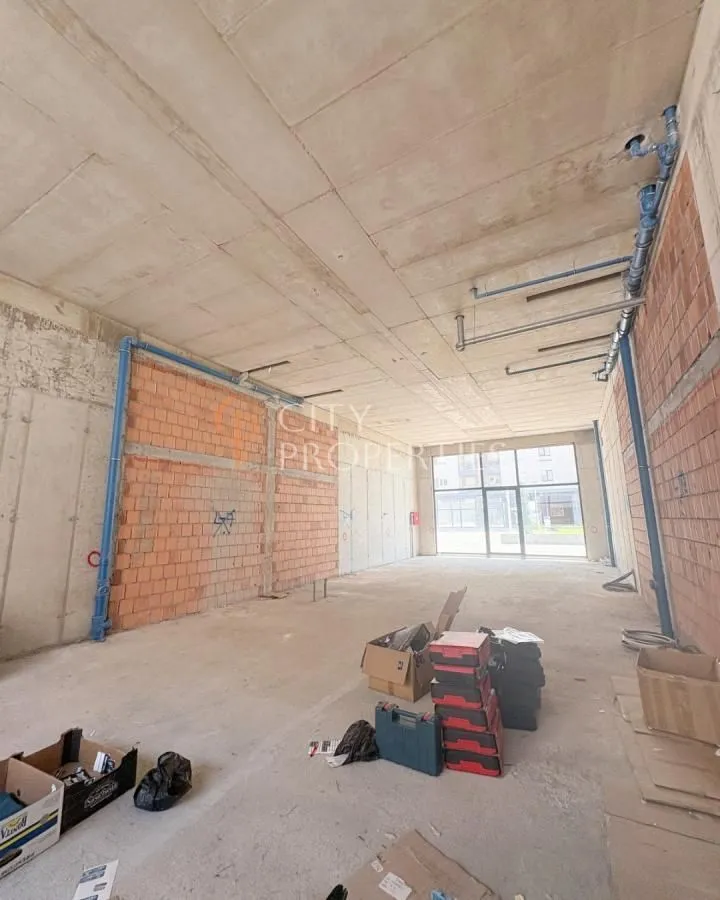 Izdavanje, poslovni prostor, 118m², Stari Aerodrom, Podgorica