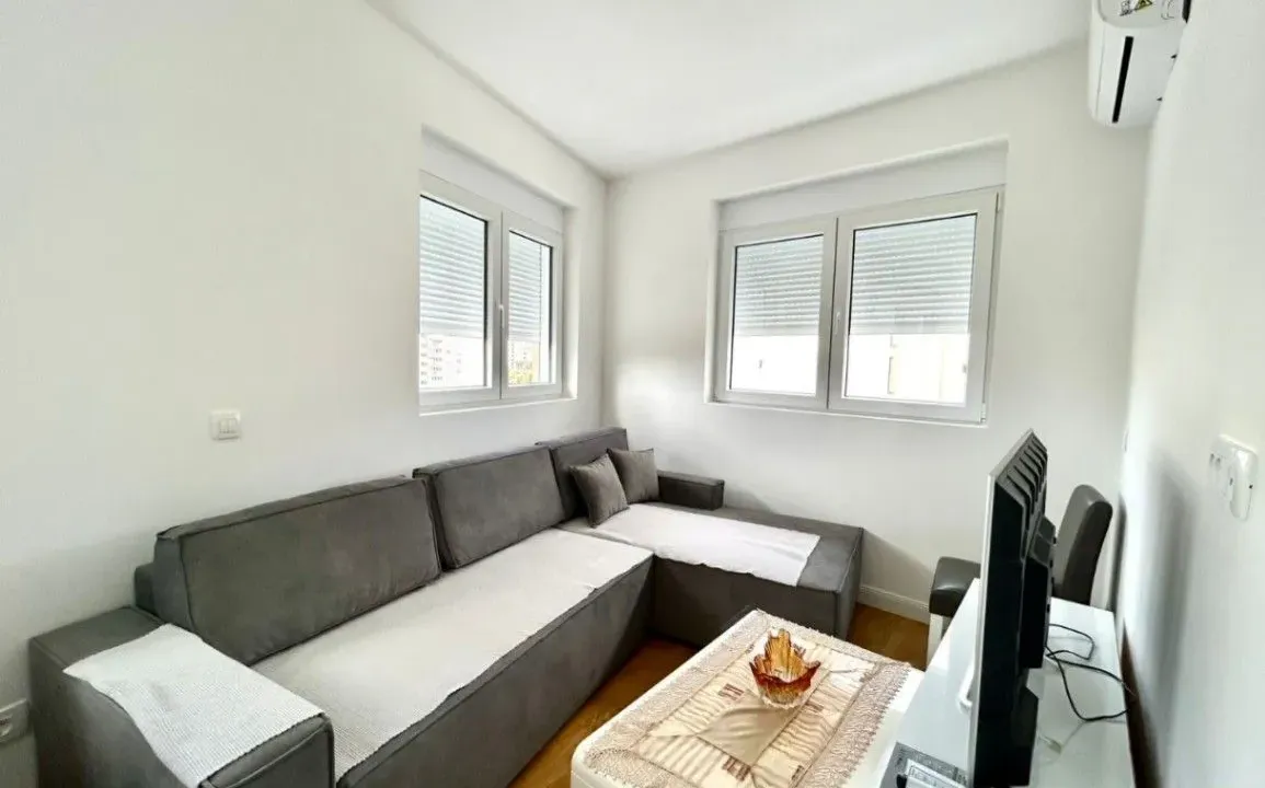 Prodaja, stan, 42m², Centar, Bar