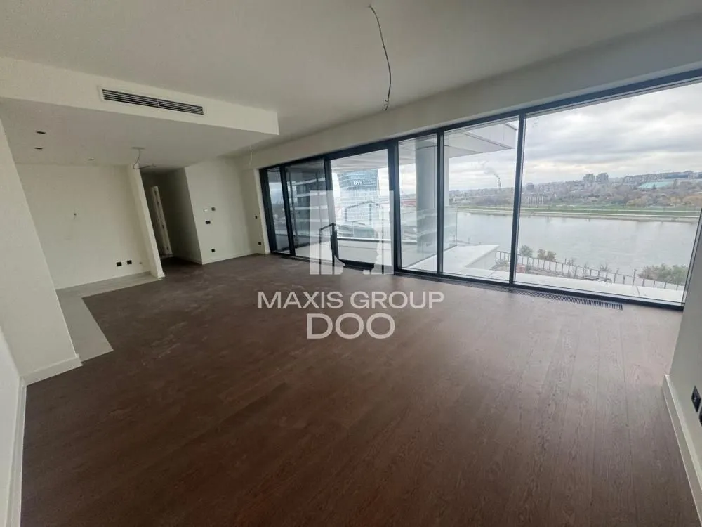 Sale, four bedroom apartment, 153m², Savski Venac, Beograd