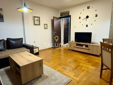 Prodaja, jednosoban stan, 41m², Centar, Podgorica - image 7