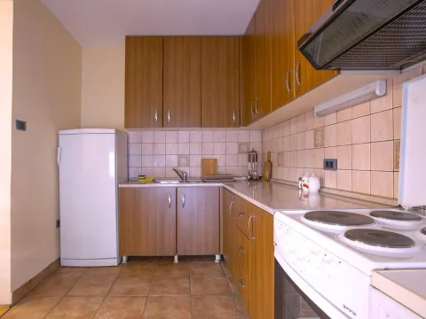 Rent, apartment, 48m², Stara Varoš, Podgorica - image 3