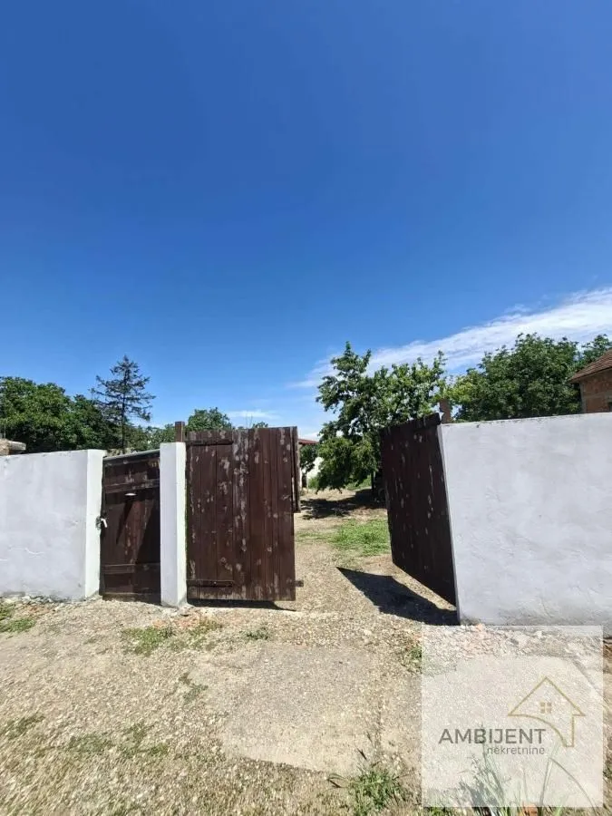 Prodaja, kuća, 150m², Surduk, Stara Pazova
