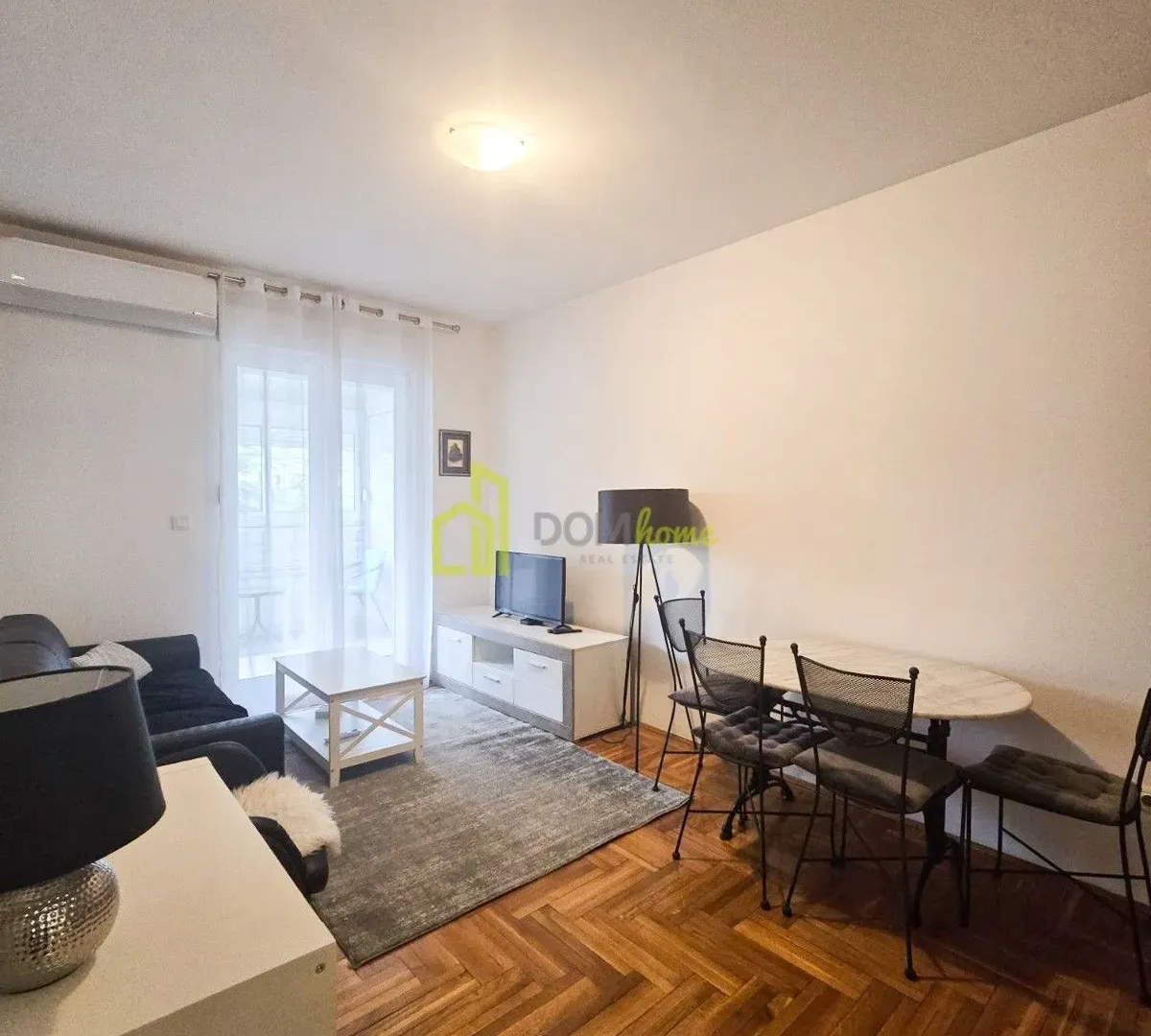 Izdavanje, jednosoban stan, 47m², Stari Aerodrom, Podgorica