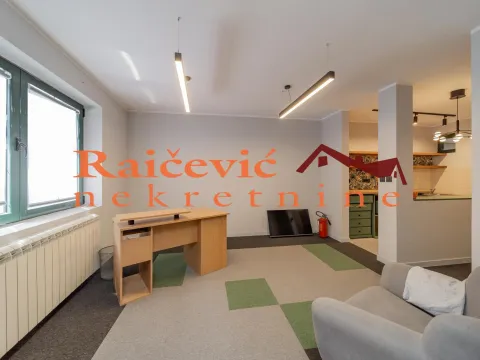 Poslovni prostor in Voždovac Sve Podlokacije