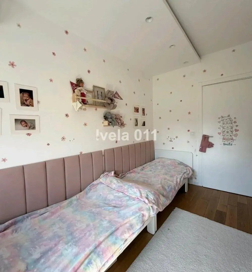 Prodaja, četvorosoban stan, 100m², Novi Beograd Blok 63, Novi Beograd Sve Podlokacije