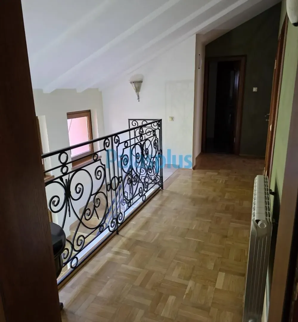 Rent, house, 150m², Bulbulder, Zvezdara Sve Podlokacije