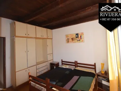 Prodaja, četvorosoban stan, 95m², Centar, Herceg Novi - image 4