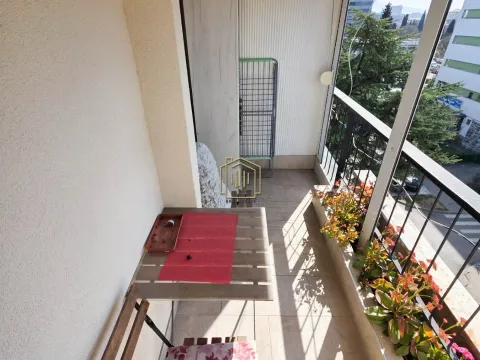 Izdavanje, jednosoban stan, 40m², Preko Morače, Podgorica - image 2