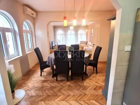 Izdavanje, stan, 144m², Tivat, Crna Gora - image 3