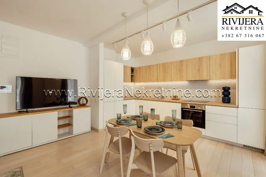 Prodaja, jednosoban stan, 92m², Igalo, Herceg Novi