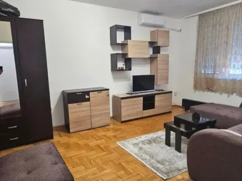 Rent, apartment, 40m², Pantelej, Niš - image 2