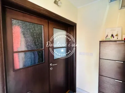 Sale, house, 190m², Kragujevac, Srbija - image 10