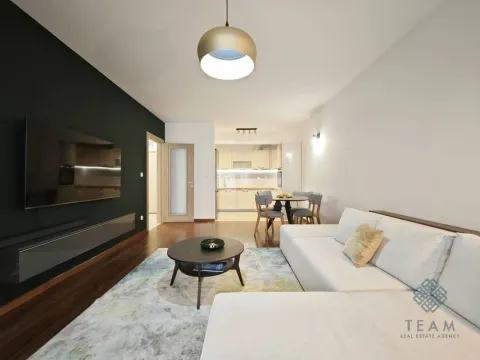 Izdavanje, dvosoban stan, 74m², Master Kvart, Podgorica - image 1