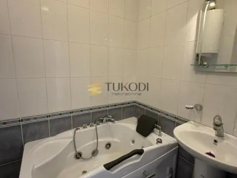 Sale, four bedroom apartment, 120m², Stari grad, Novi Sad - image 23