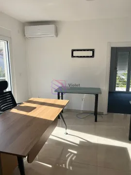 Izdavanje, stan, 500m², Stari Aerodrom, Podgorica - image 2