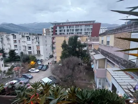 Sale, two bedroom apartment, 89m², Centar, Budva - image 3