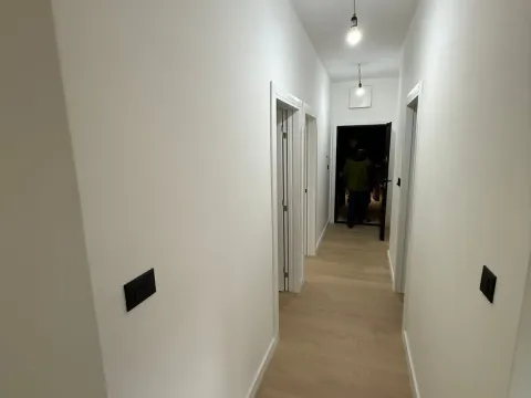 Prodaja, dvosoban stan, 51m², Dobrota, Kotor - image 13