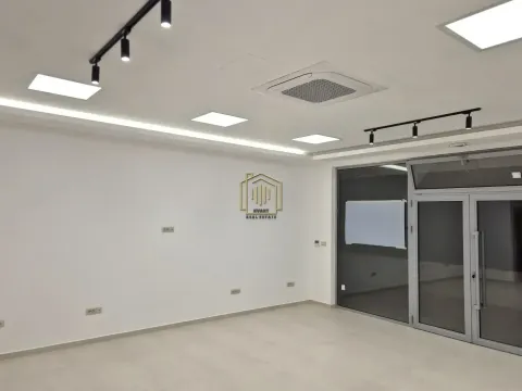 Rent, office space, 46m², Zabjelo, Podgorica - image 1