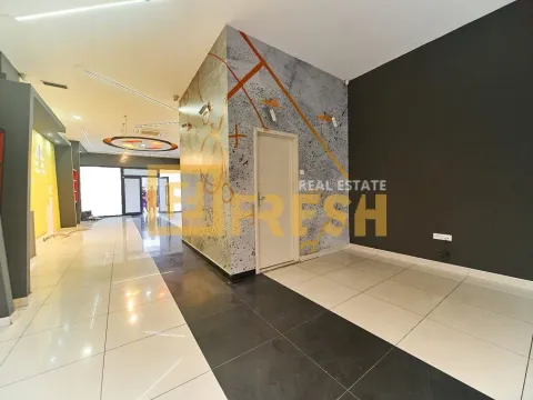 Izdavanje, poslovni prostor, 223m², Preko Morače, Podgorica - image 9