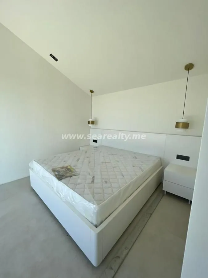 Prodaja, kuća, 273m², Tivat, Crna Gora
