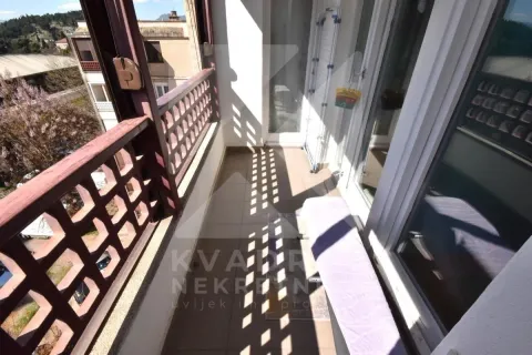Prodaja, četvorosoban stan, 92m², Lepa Kata, Podgorica - image 19