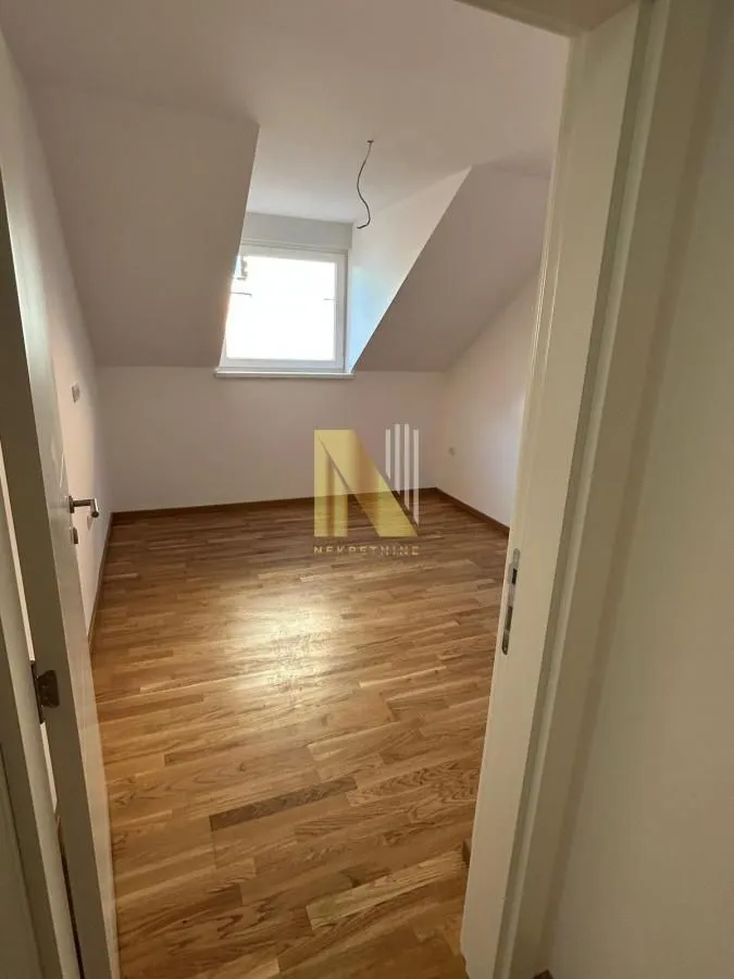 Prodaja, trosoban stan, 90m², Telep, Novi Sad Sve Podlokacije