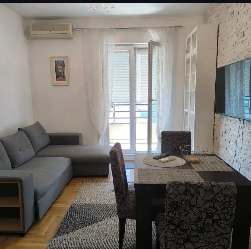 Rent, one bedroom apartment, 40m², Stari Aerodrom, Podgorica