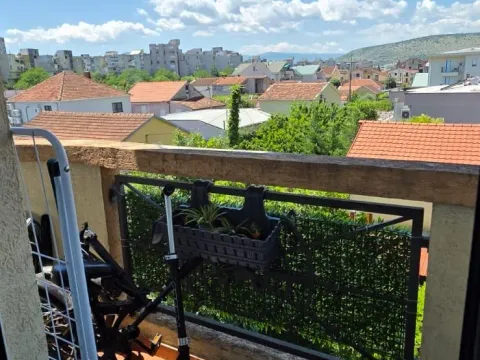 Prodaja, jednosoban stan, 46m², Dalmatinska ulica, Podgorica - image 9