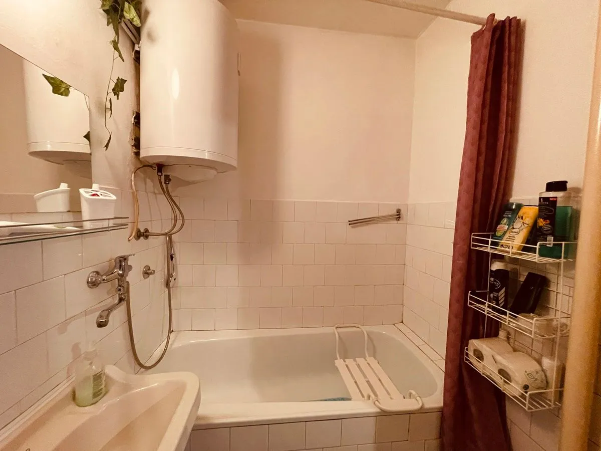 Izdavanje, dvosoban stan, 67m², Voždovac Sve Podlokacije, Beograd
