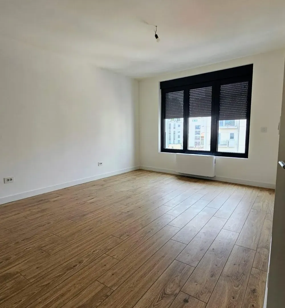 Prodaja, trosoban stan, 89m², Vukov Spomenik, Zvezdara Sve Podlokacije