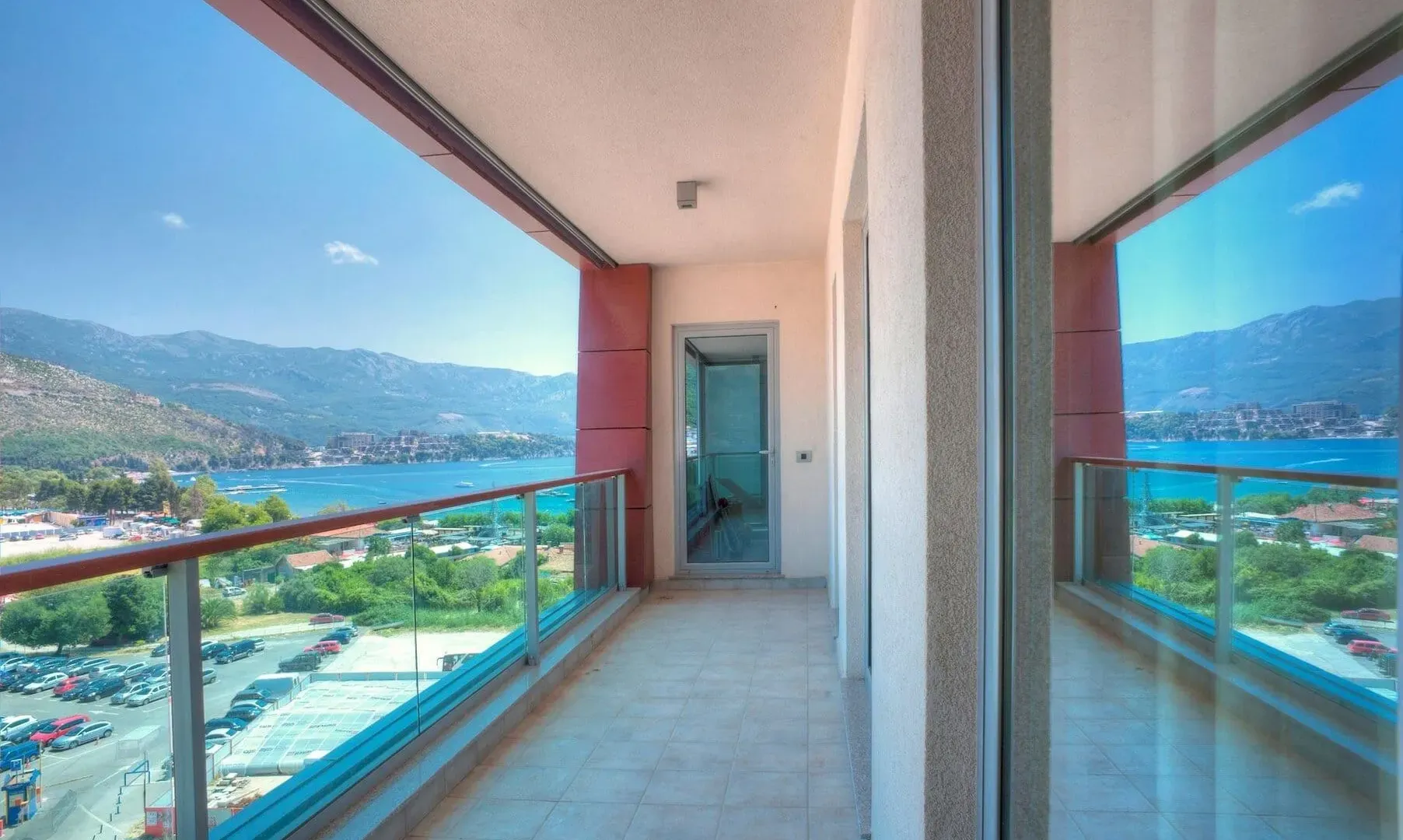 Prodaja, trosoban stan, 195m², Budva, Crna Gora