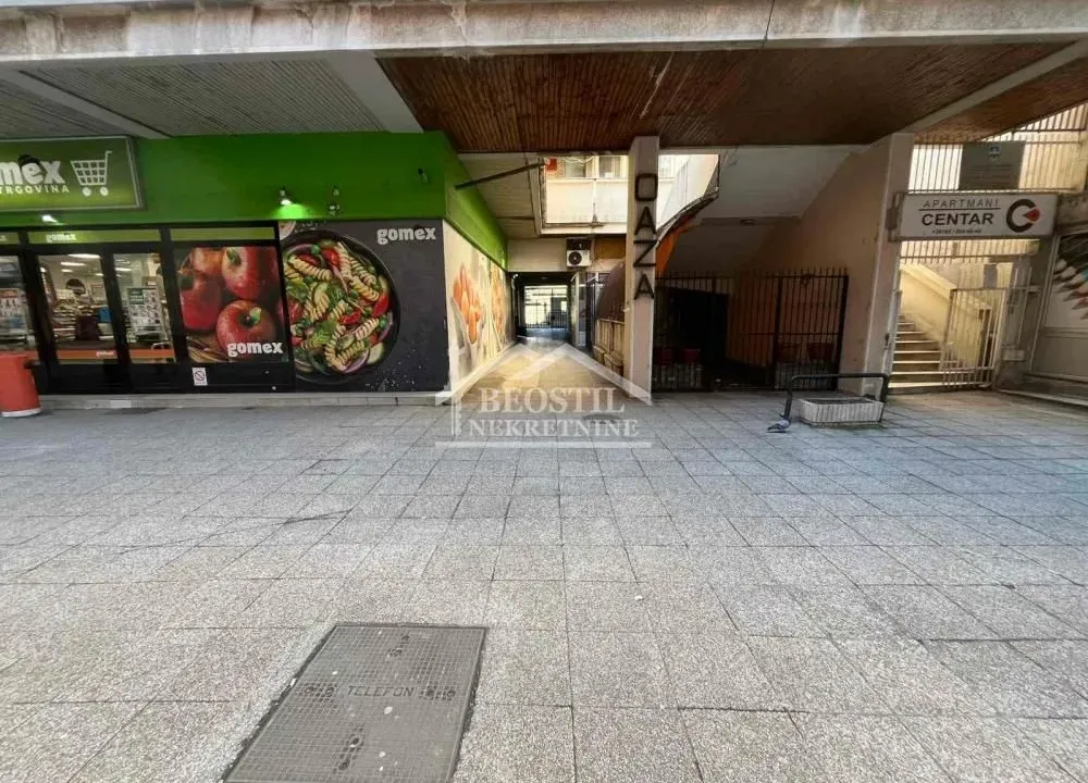 Izdavanje, poslovni prostor, 45m², Centar, Smederevo