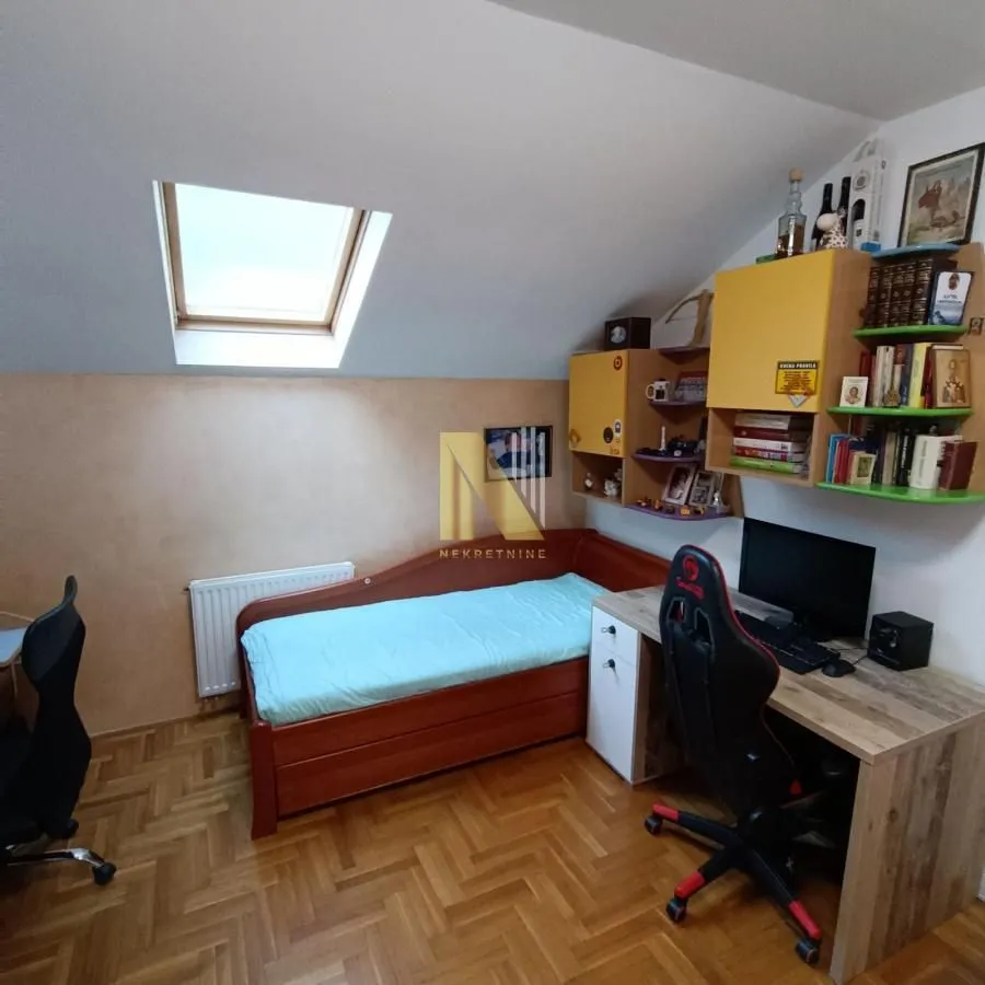 Prodaja, trosoban stan, 90m², Nova Detelinara, Novi Sad Sve Podlokacije