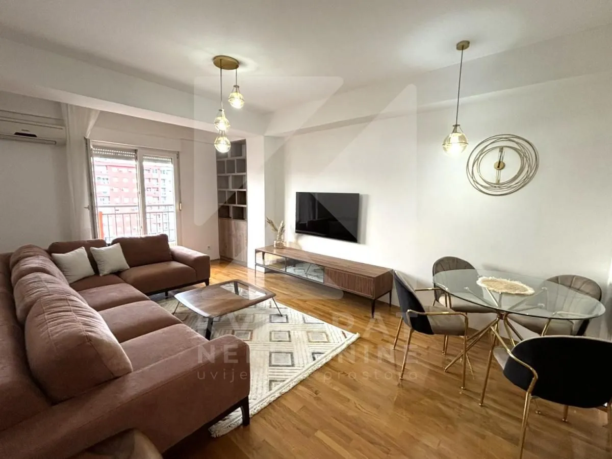 Rent, two bedroom apartment, 78m², City Kvart, Podgorica