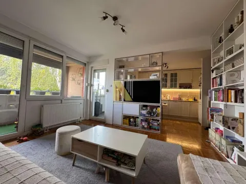 Sale, four bedroom apartment, 84m², Grbavica, Novi Sad Sve Podlokacije - image 3