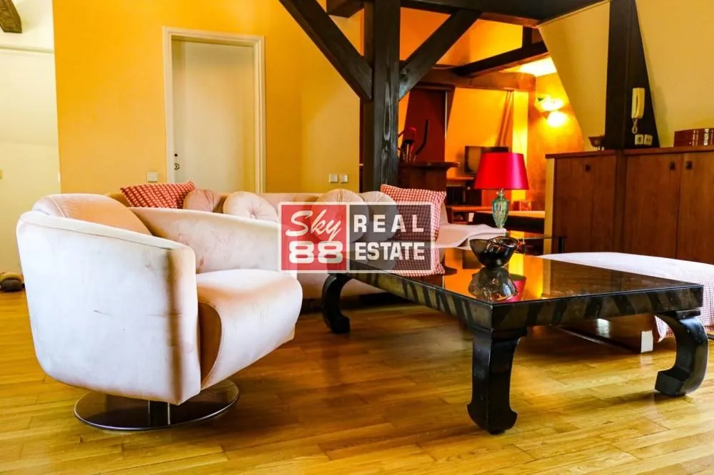 Sale, house, 243m², Savski Venac, Beograd