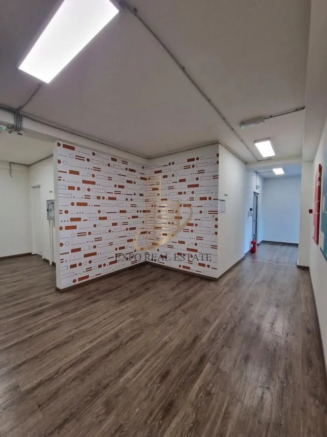 Rent, office space, 256m², Bulevar Oslobodjenja, Novi Sad Sve Podlokacije