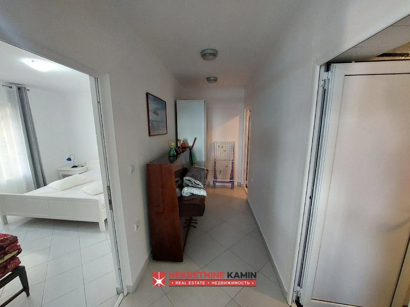 Prodaja, trosoban stan, 85m², Sveti Stefan, Budva