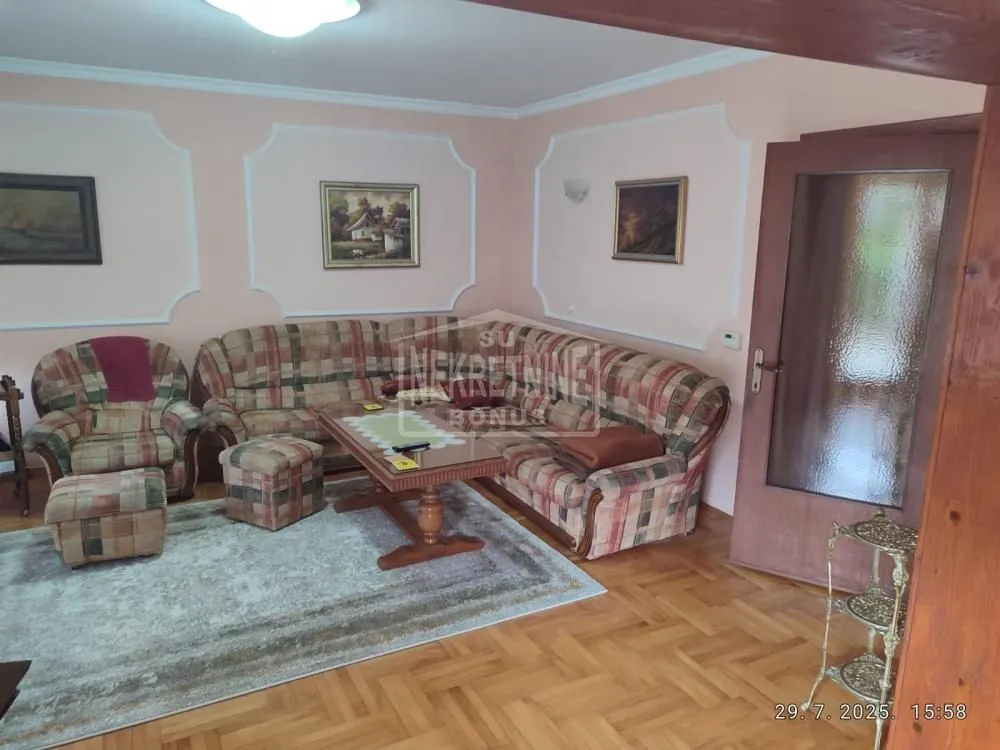 Prodaja, kuća, 160m², Kertvaroš, Subotica