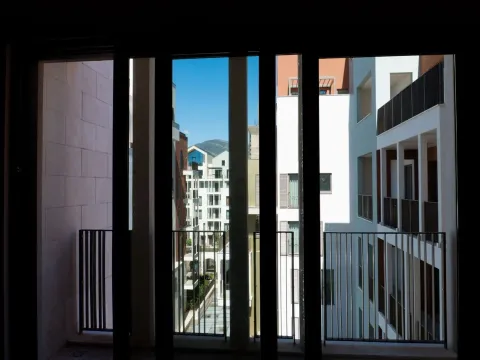 Sale, one bedroom apartment, 55m², Tivat, Crna Gora - image 6