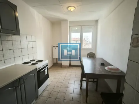 Rent, two bedroom apartment, 56m², Centar, Ćuprija - image 7