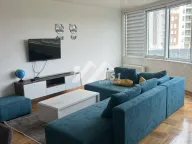 Izdavanje, četvorosoban stan, 115m², Bulevar Evrope, Novi Sad Sve Podlokacije - image 2